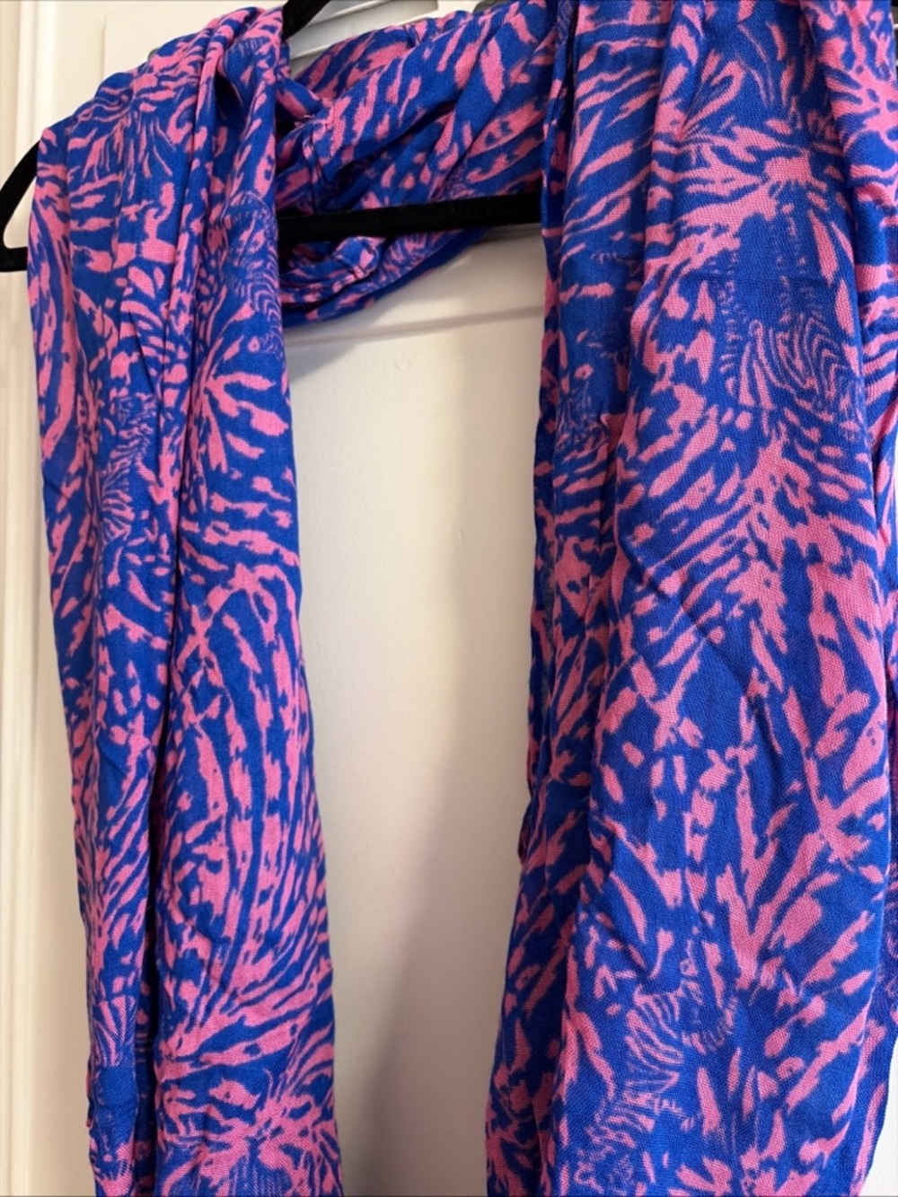 Lilly Pulitzer Pink Blue Infinity Scarf with Abstract Floral Print Zebra Animal - Picture 2 of 7